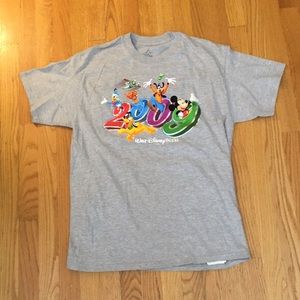 2009 Disneyland shirt